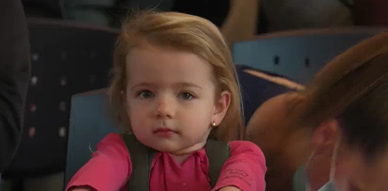 Angyalfia  2021 – Örülünk, hogy megszülettél 2021.12.13.